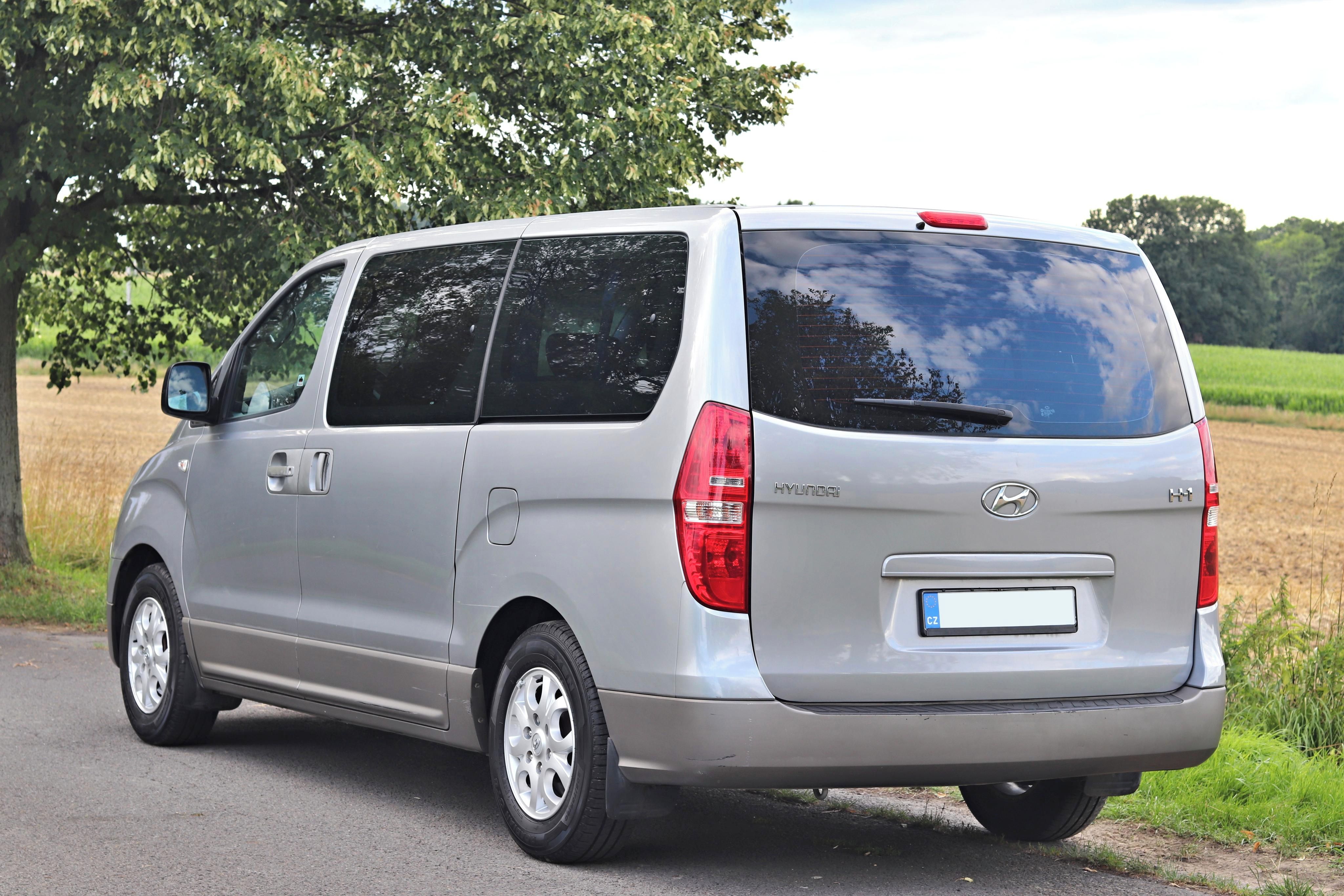 Hyundai H 1, 2,5 CRDi, 8 míst, CZ, 2xpneu - fotka 4