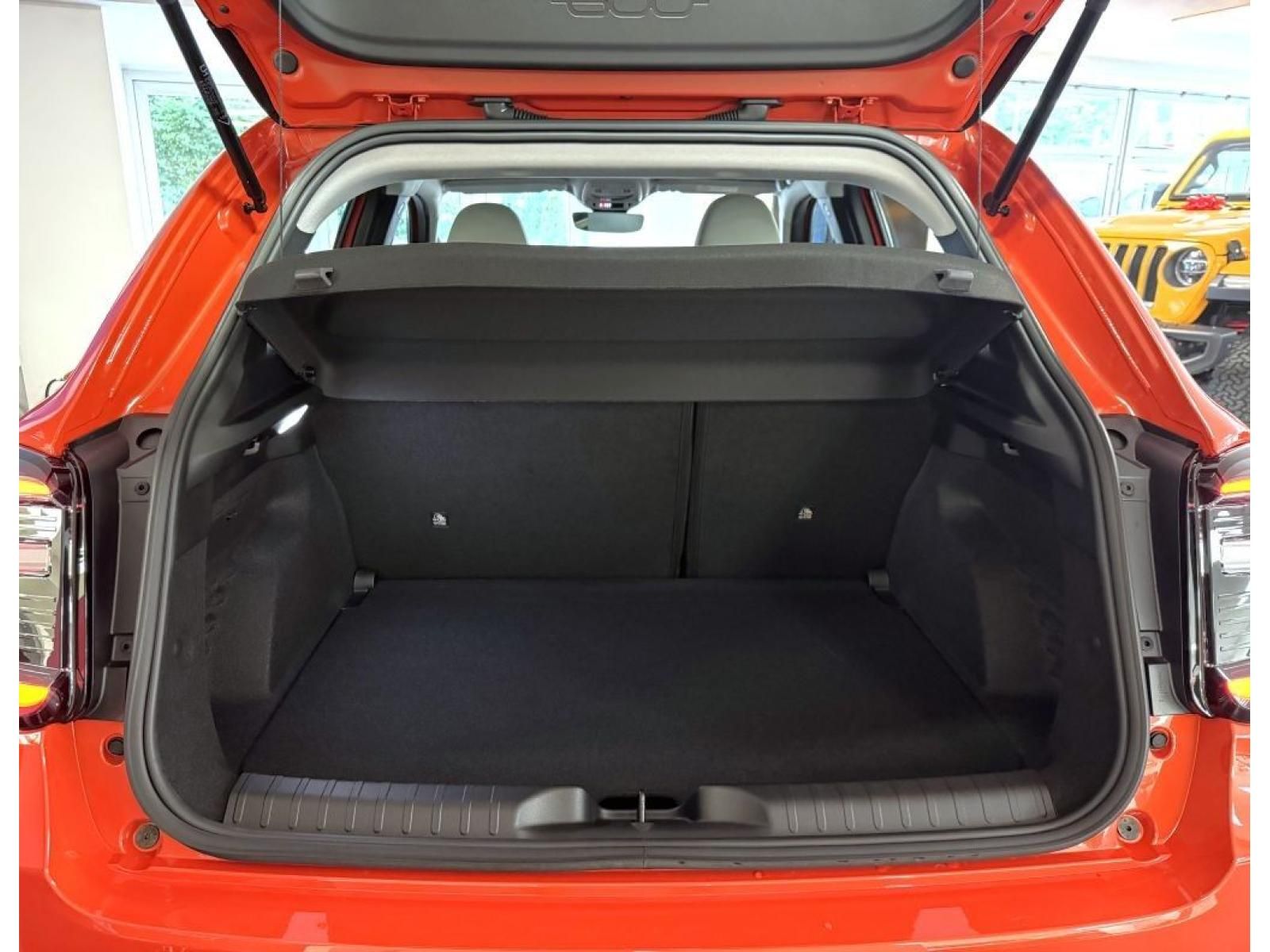 Fiat 600, 1.2 Turbo 100k MT6 Icon *o2* - fotka 6