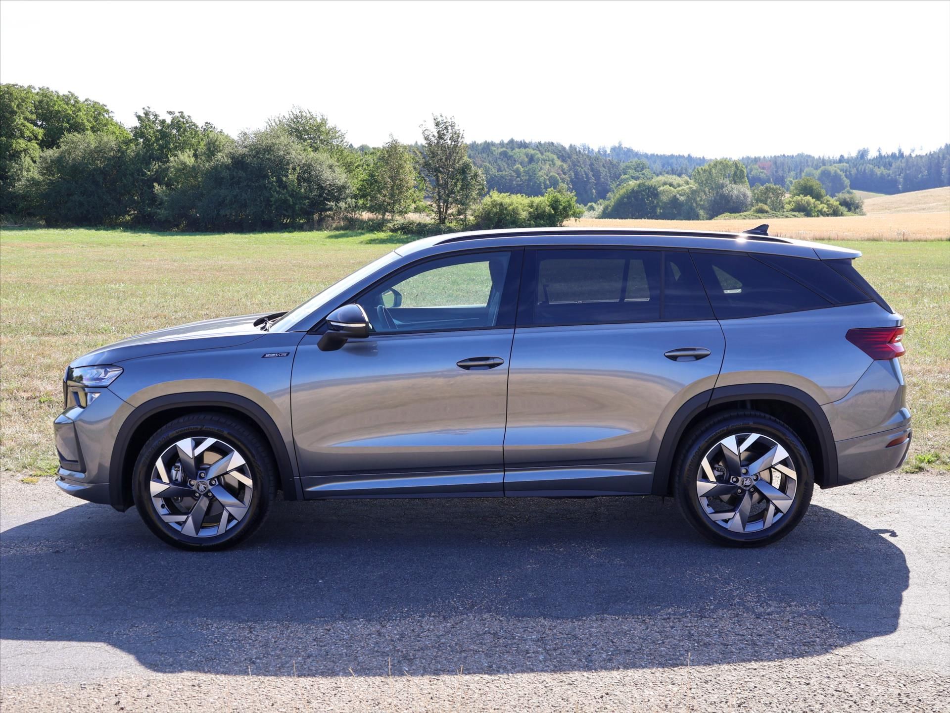 Škoda Kodiaq, 2,0 TDI Sportline 4x4 DSG - fotka 4