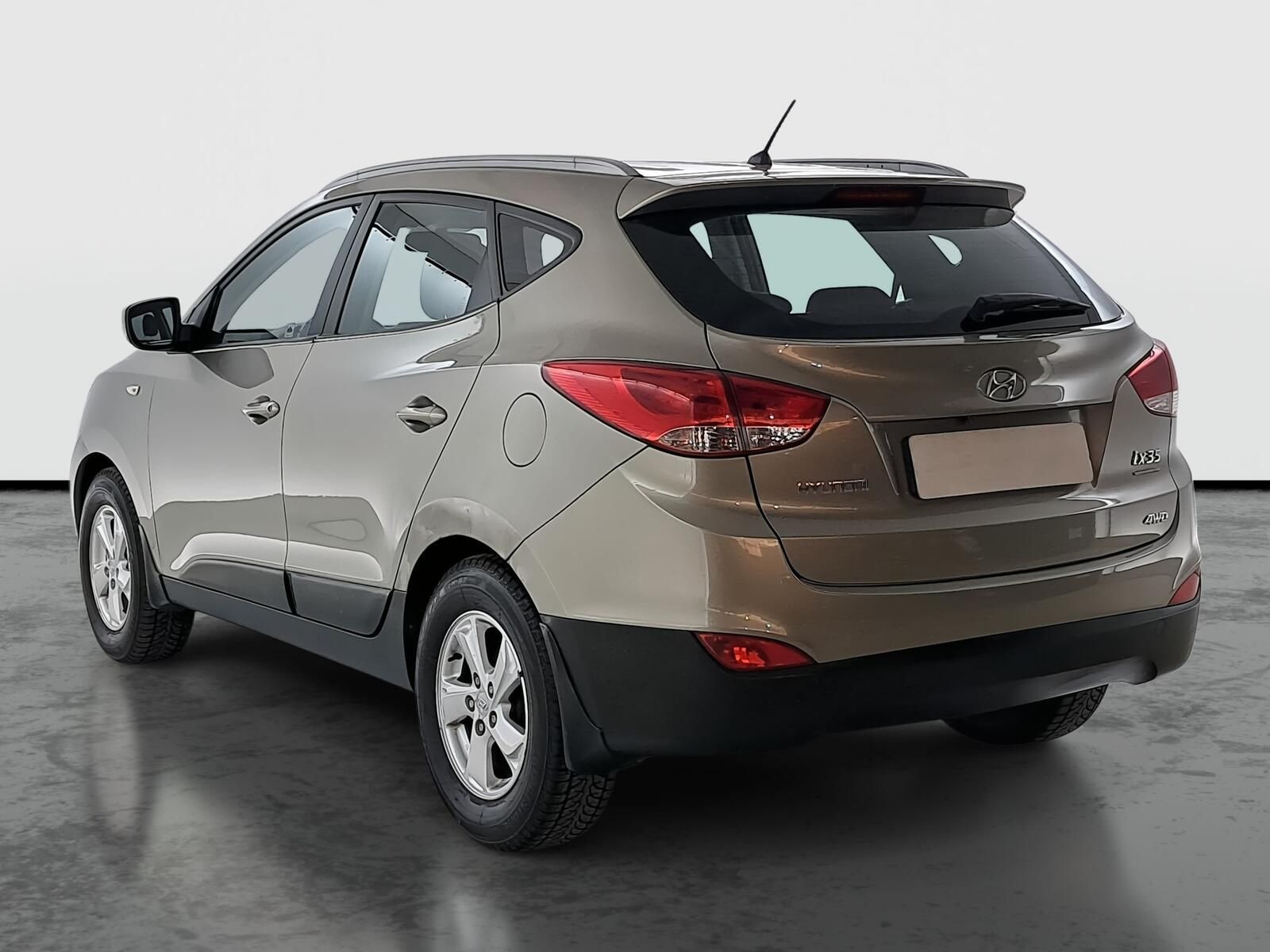 Hyundai ix35, 2.0 CVVT, 4X4, Navi - fotka 4