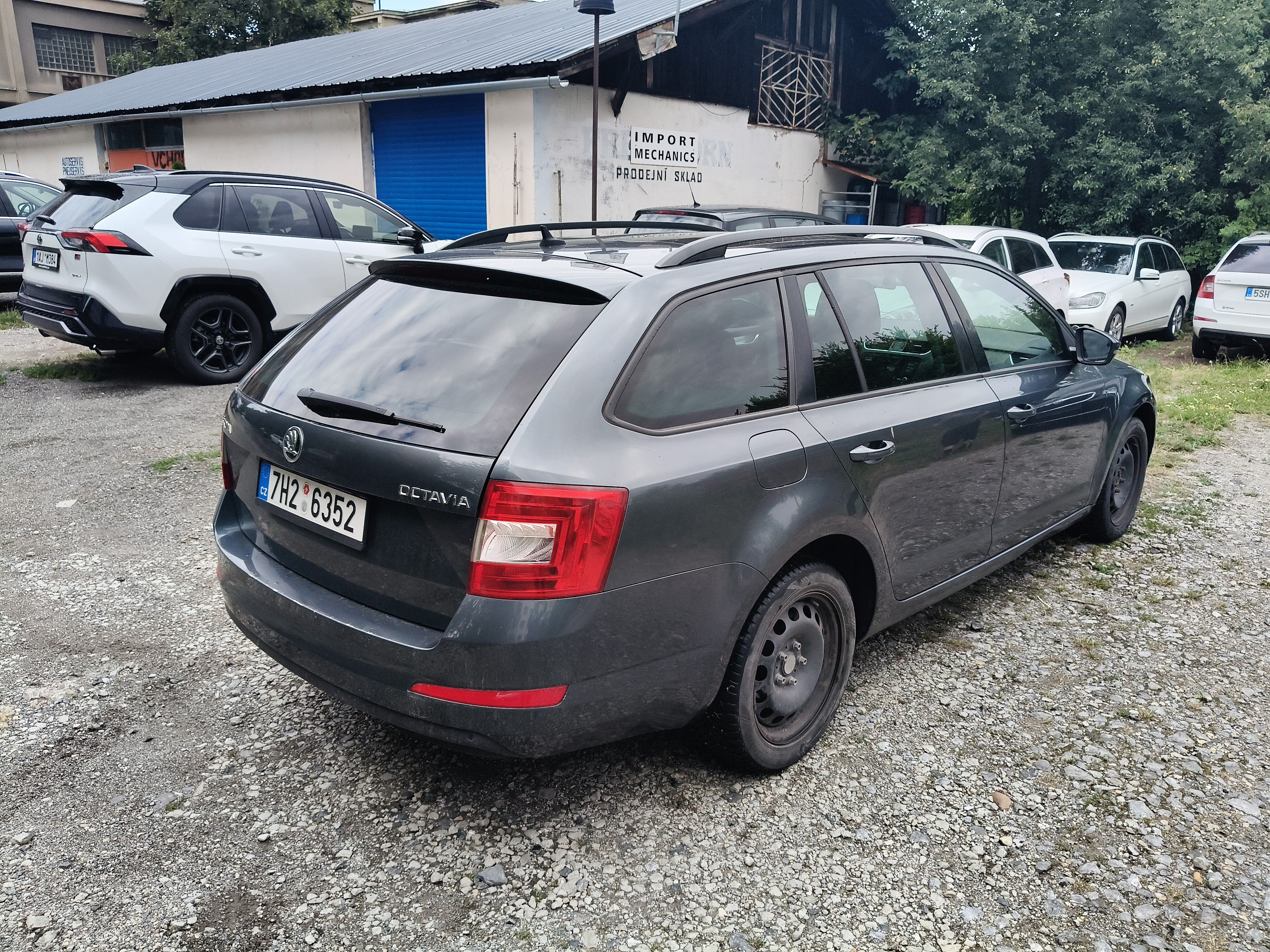 Škoda Octavia - fotka 5