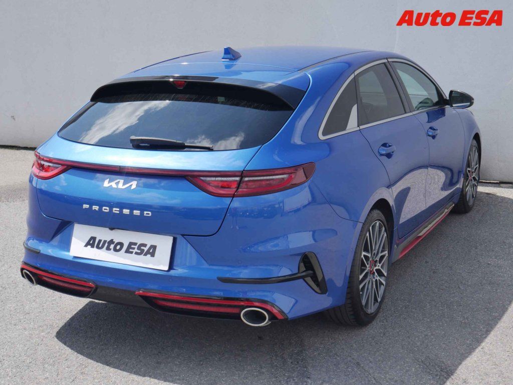Kia ProCeed, 1.6TGDi,2.maj,ČR - fotka 4