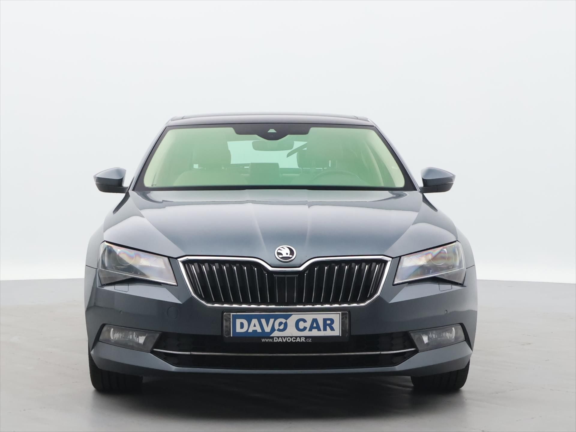 Škoda Superb, 2,0 TDI 140kW DSG 4x4 CZ L&K - fotka 2
