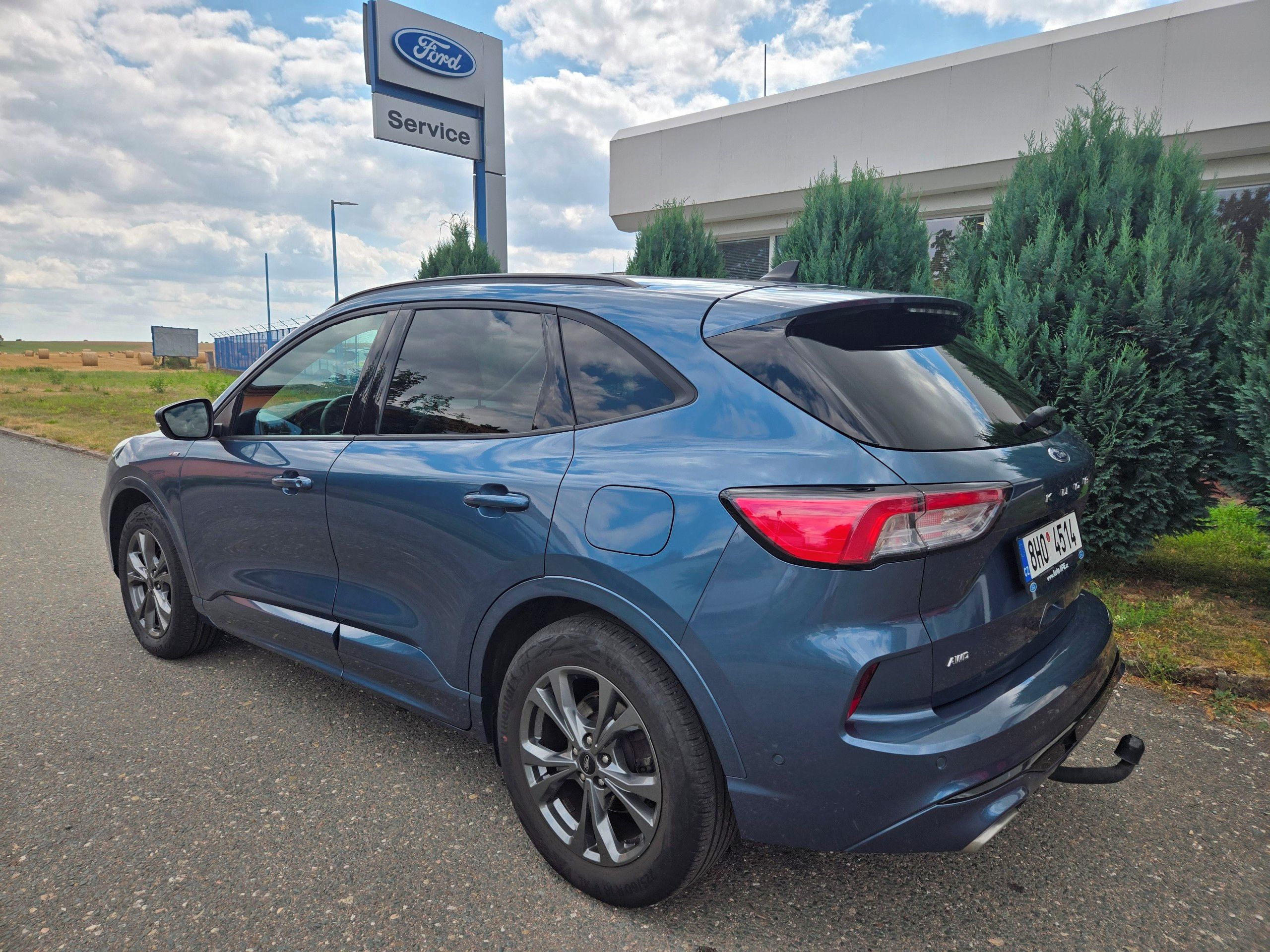 Ford Kuga, ST-LINE X - 2,0 nafta 140kw/19 - fotka 4