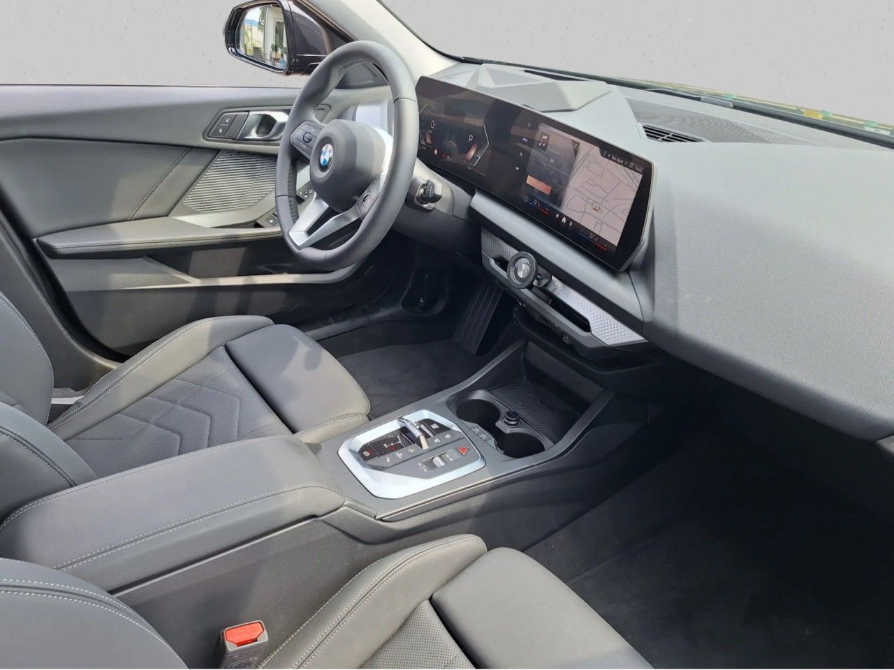 BMW Řada 1, 116 AT Driving Assistant Pro - fotka 3