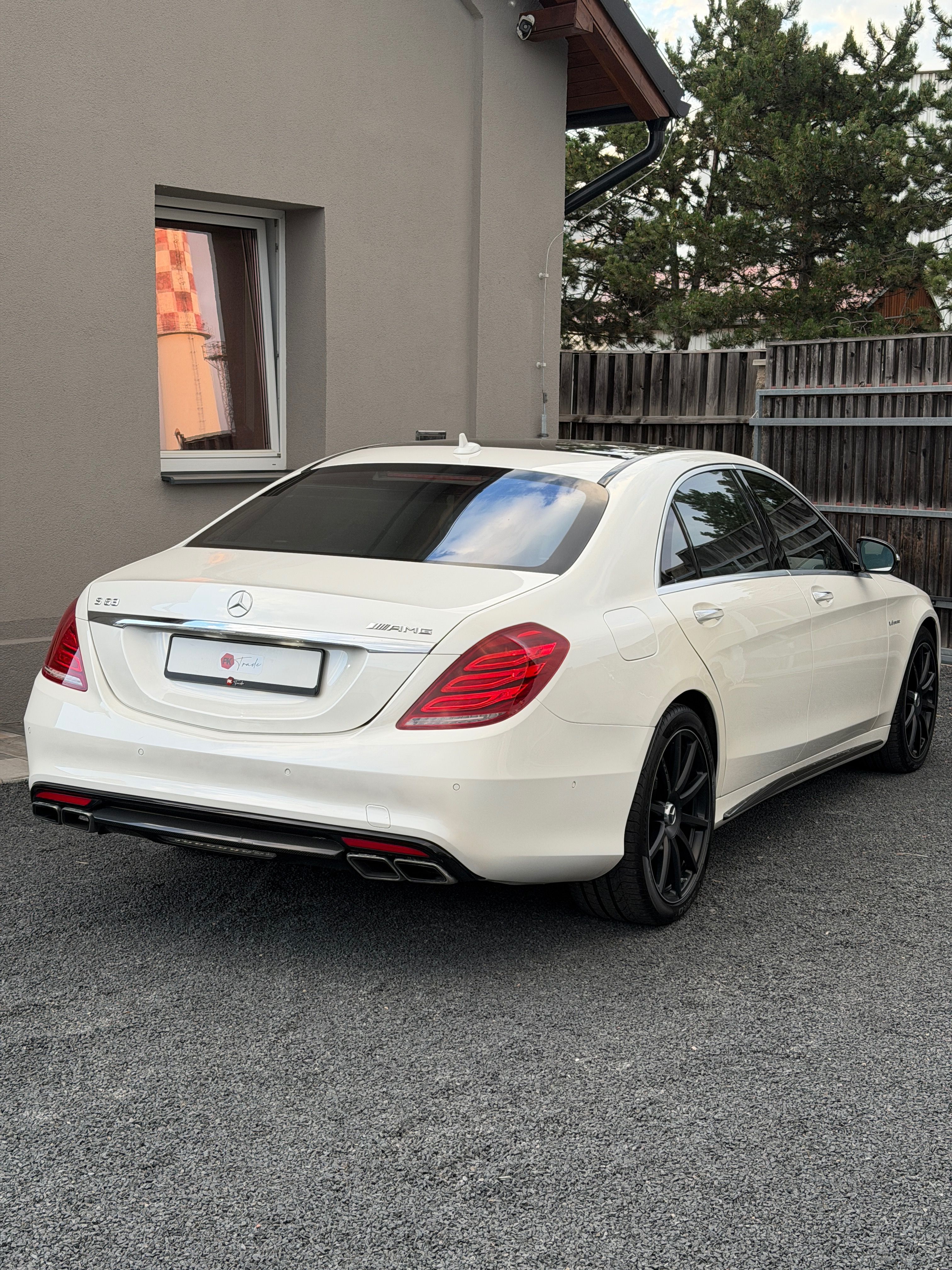 Mercedes-Benz Třídy S, Mercedes-Benz S63 AMG 4 Matic - fotka 6