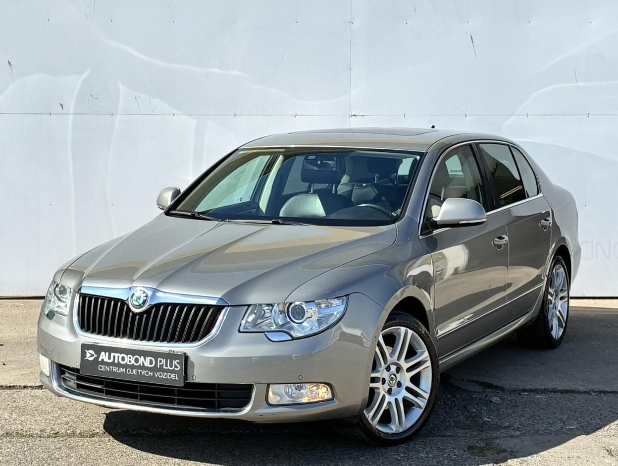 Škoda Superb, 2.0 TDI 4x4 DSG / 103 kW Exclu