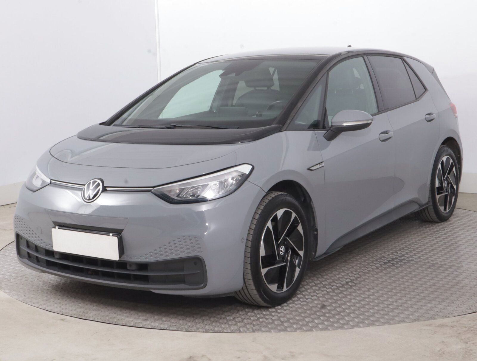 Volkswagen ID.3, Pro Perf. (62 kWh), SoH 89% - fotka 2