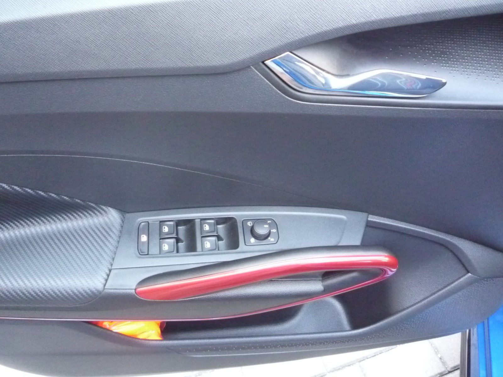 Škoda Fabia, 1,0TSi 85kW DSG MONTE CARLO - fotka 6