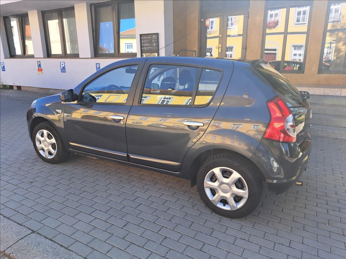 Dacia Sandero, 1,2 16V klima - fotka 6
