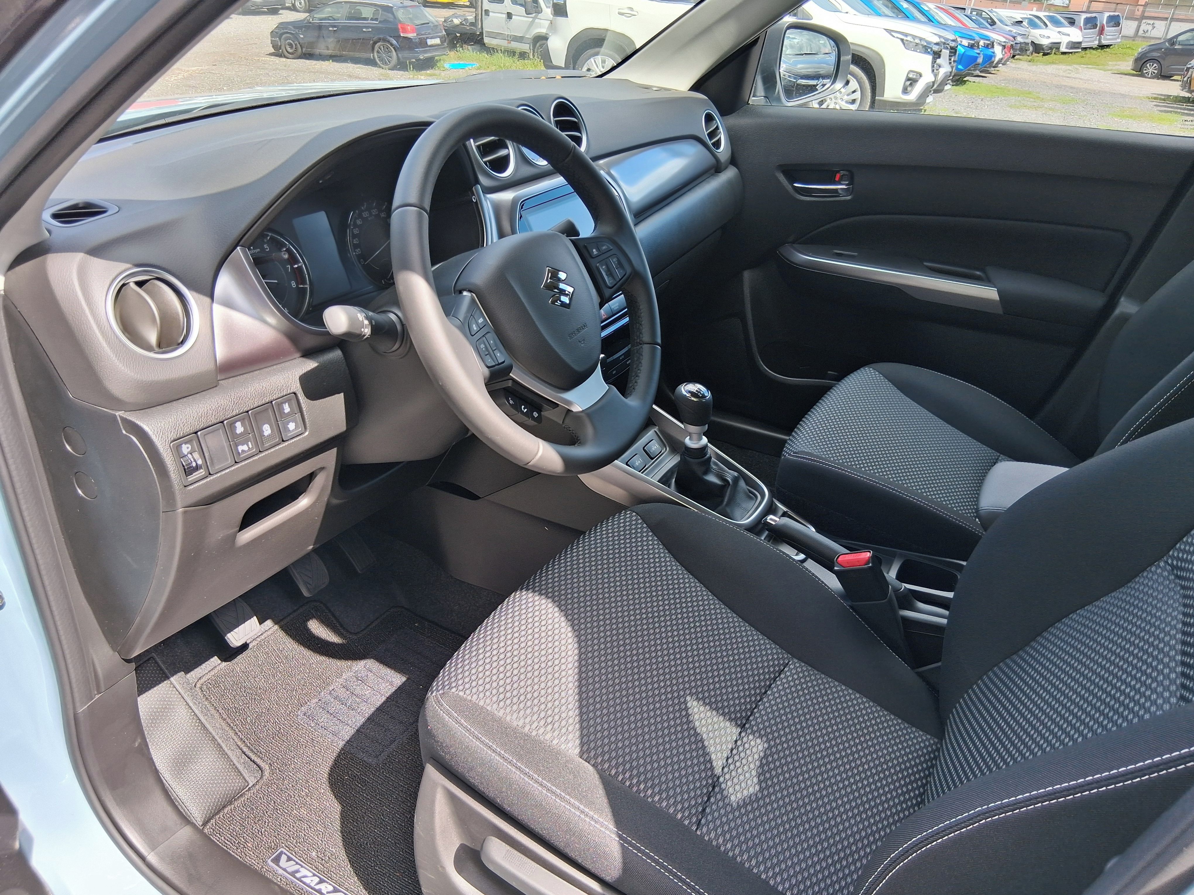 Suzuki Vitara, 1,4 PREMIUM - fotka 5