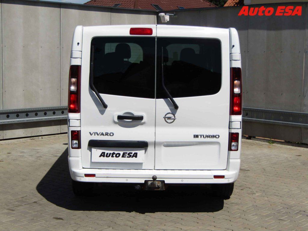 Opel Vivaro, 1.6 CDTi,1.maj,ČR - fotka 5