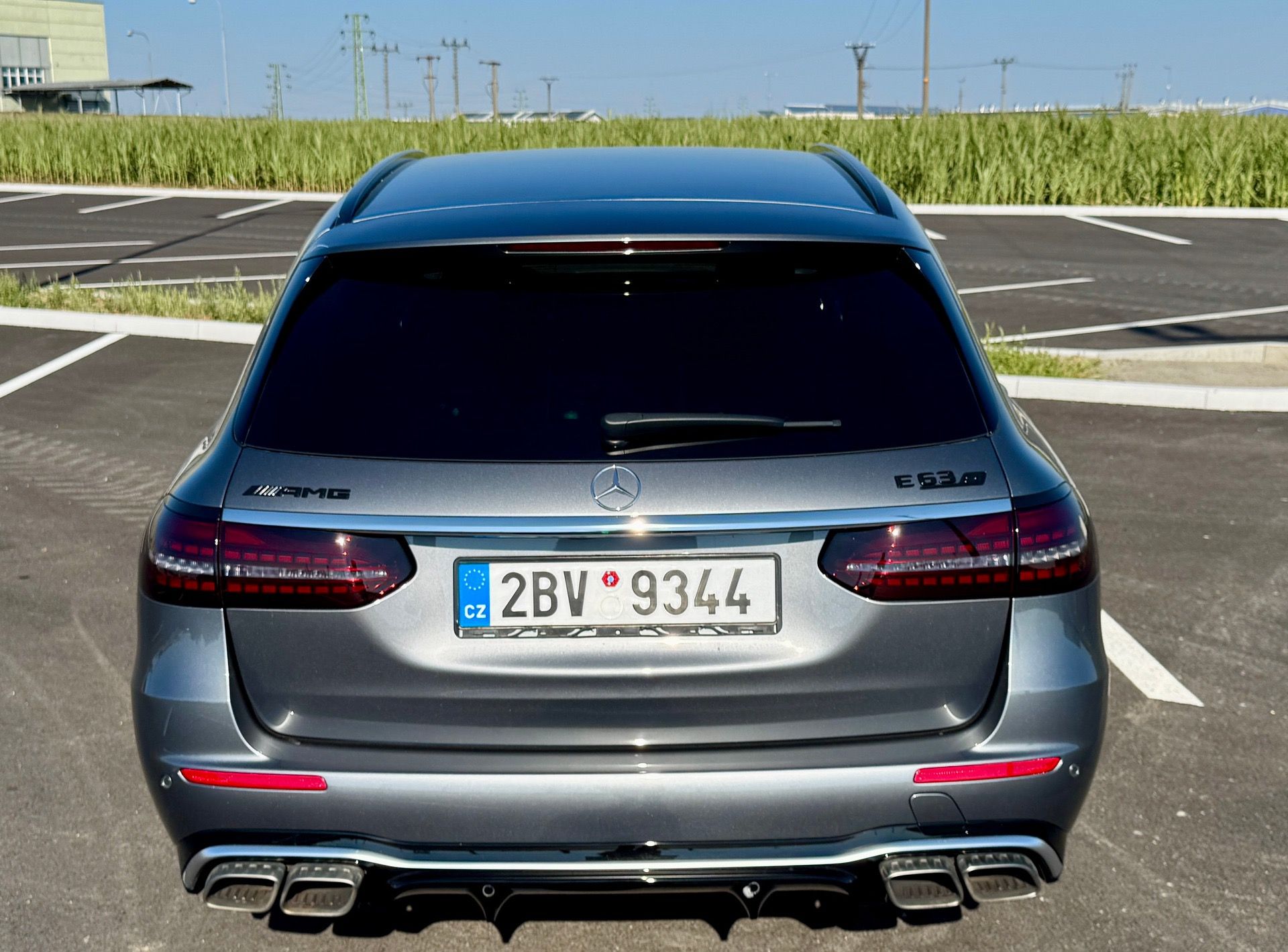 Mercedes-Benz Třídy E, AMG E63s Kombi, 1. majitel - fotka 5
