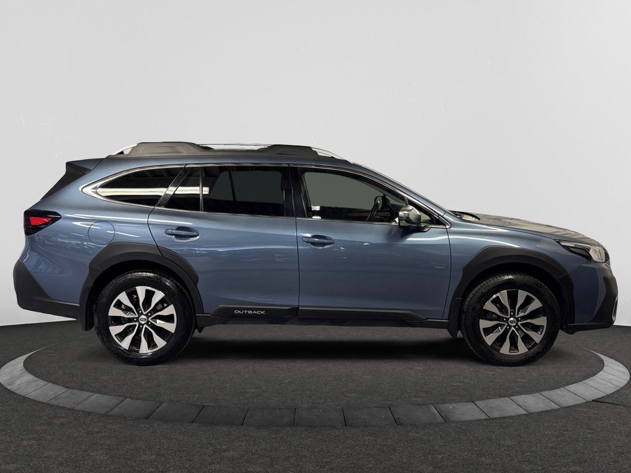 Subaru Outback, 2.5i 4WD Touring + tažné - fotka 3