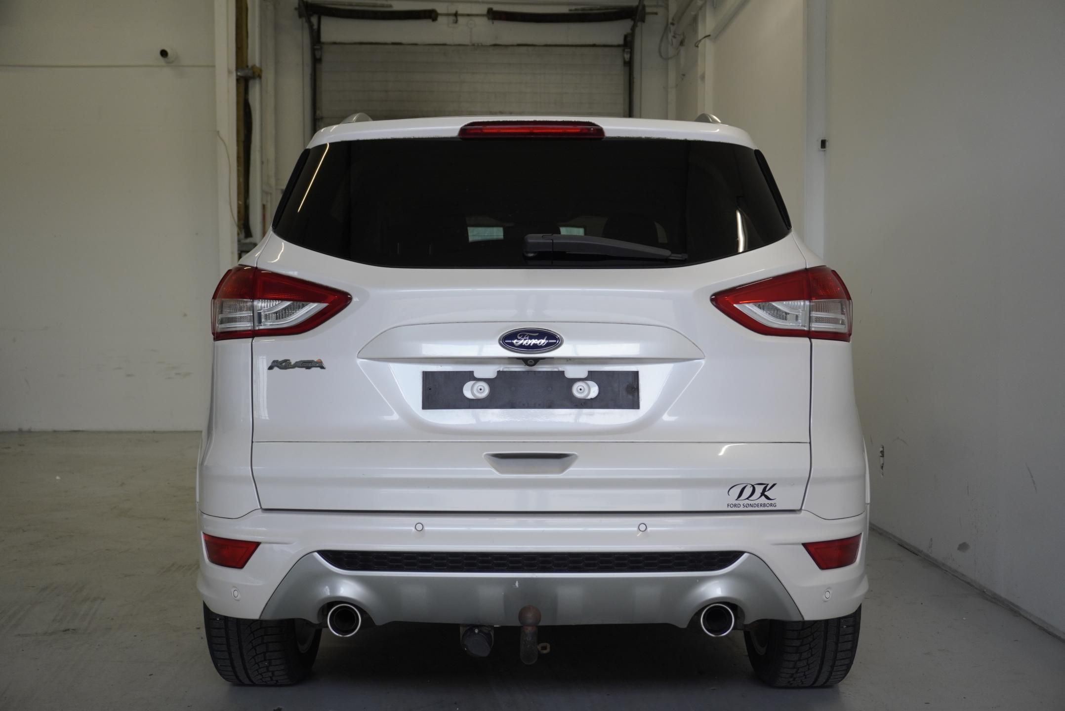 Ford Kuga, 2.0 TDCI 132kW TITANIUM 4X4 - fotka 4