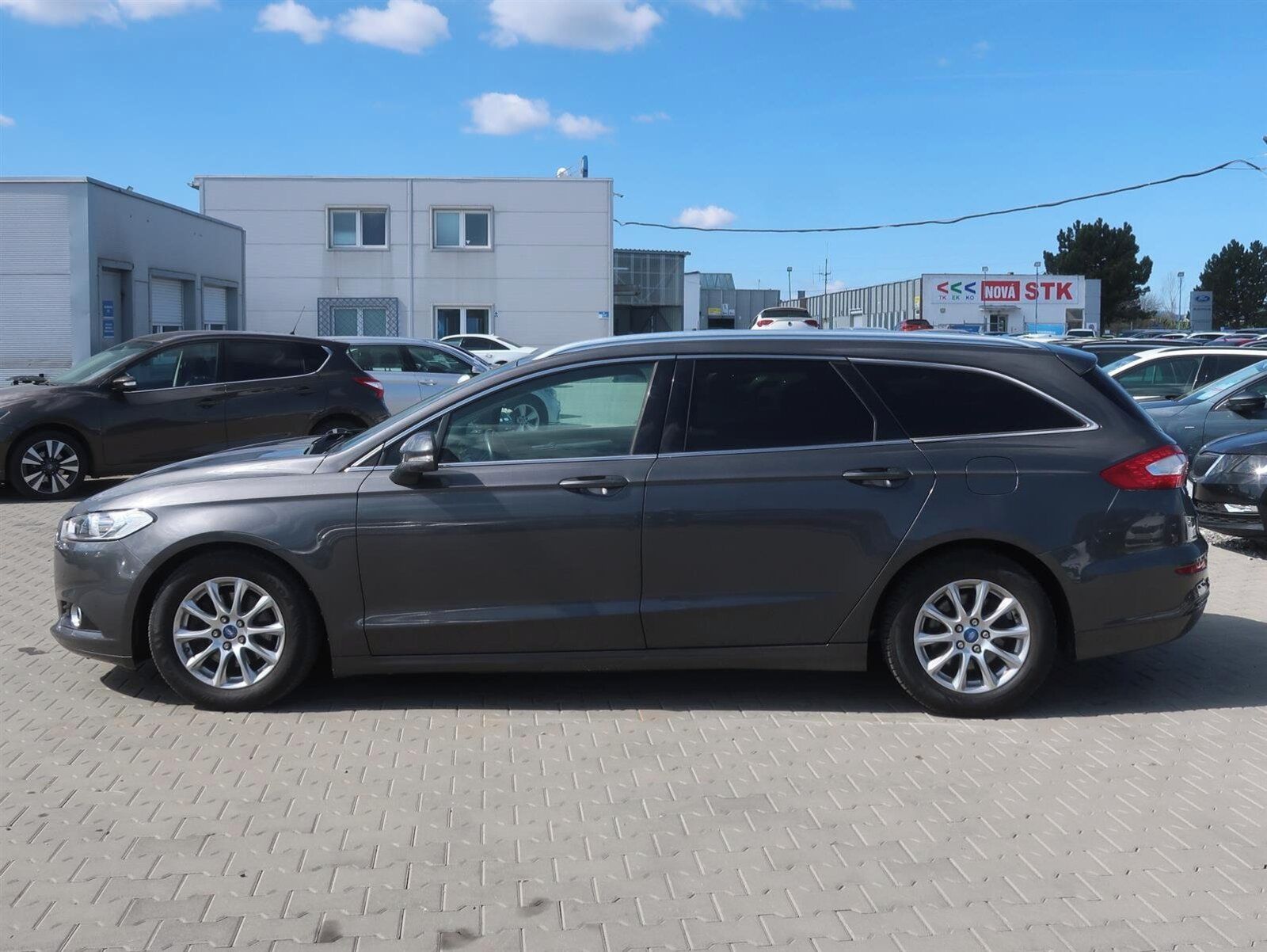 Ford Mondeo, 1.5 TDCi, Navi - fotka 3