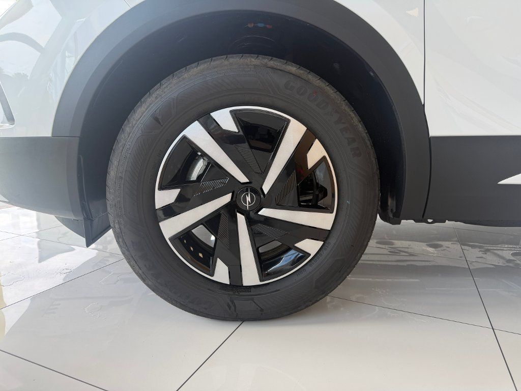 Opel Mokka, Edition 1.2T 136k MT6 - fotka 4