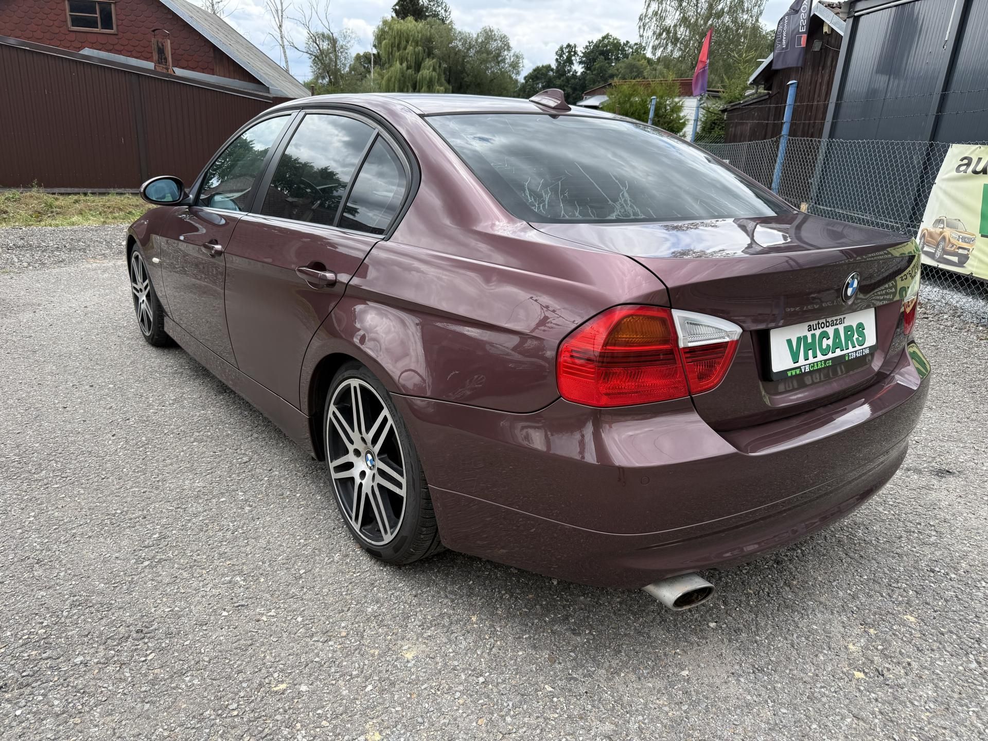 BMW Řada 3, 2,0i  Navigace - fotka 5
