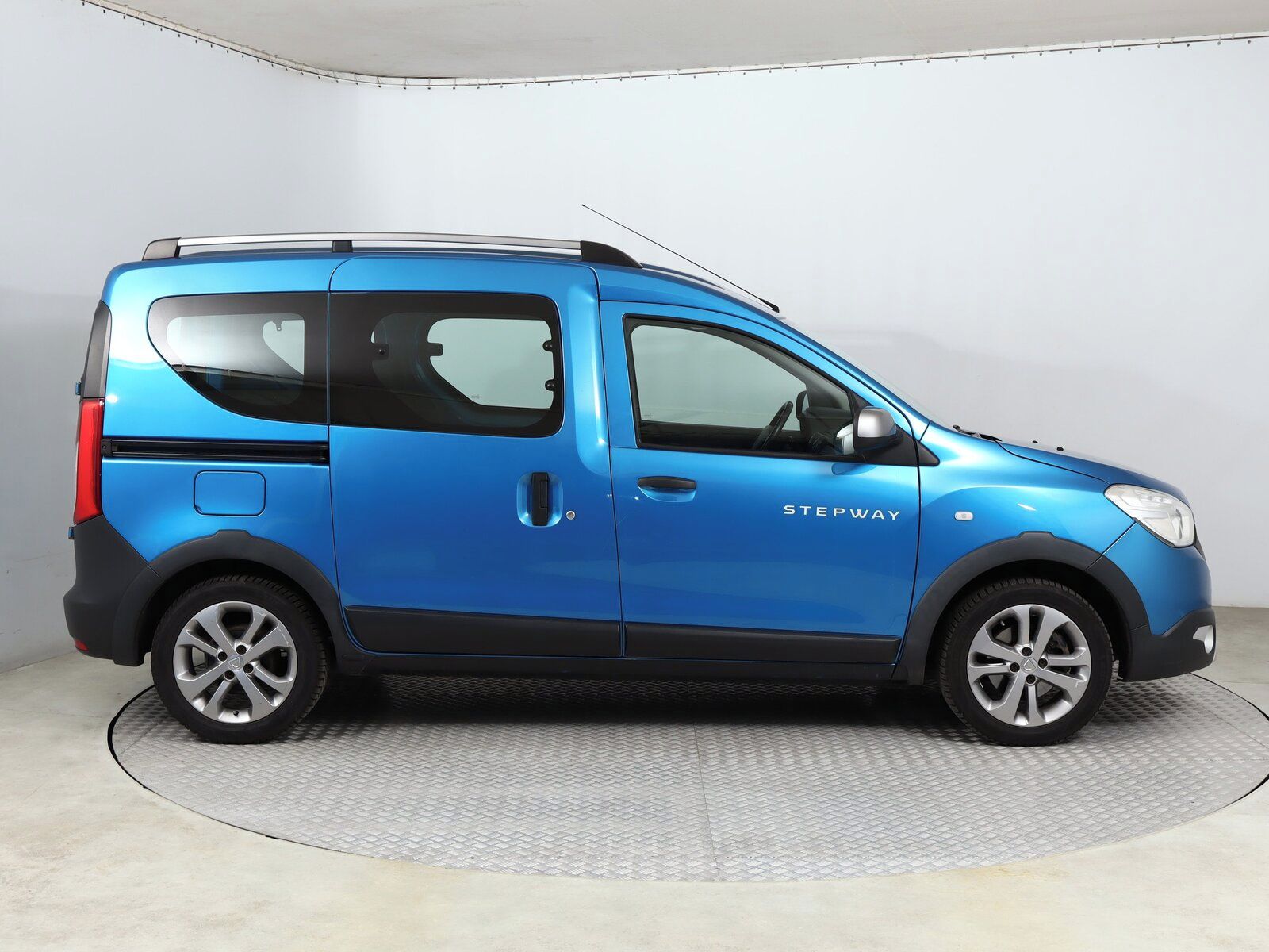 Dacia Dokker, 1.2 TCe, Stepway, 5Míst, Klima - fotka 6
