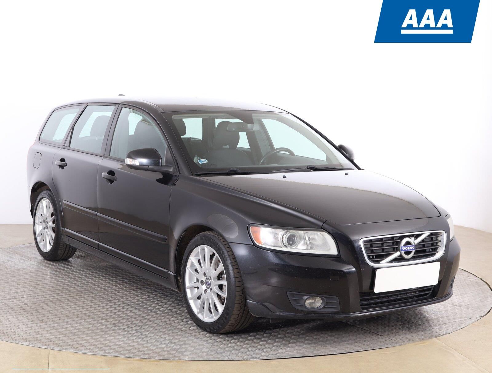 Volvo V50, D2