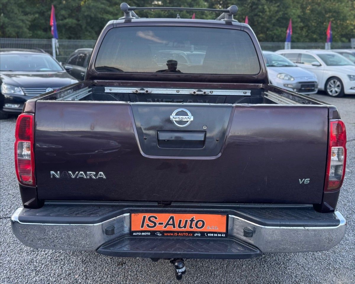 Nissan Navara, 3,0 V6 DCi DOUBLE CAB - fotka 6