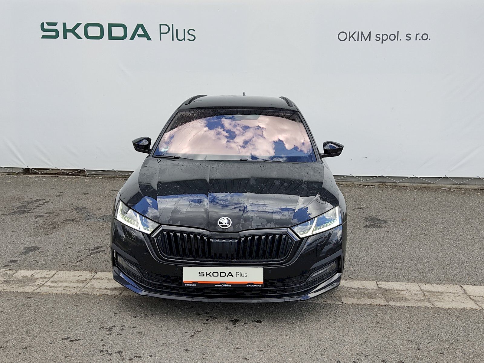 Škoda Octavia, combi SportLine 2,0 tdi 110 Kw - fotka 4