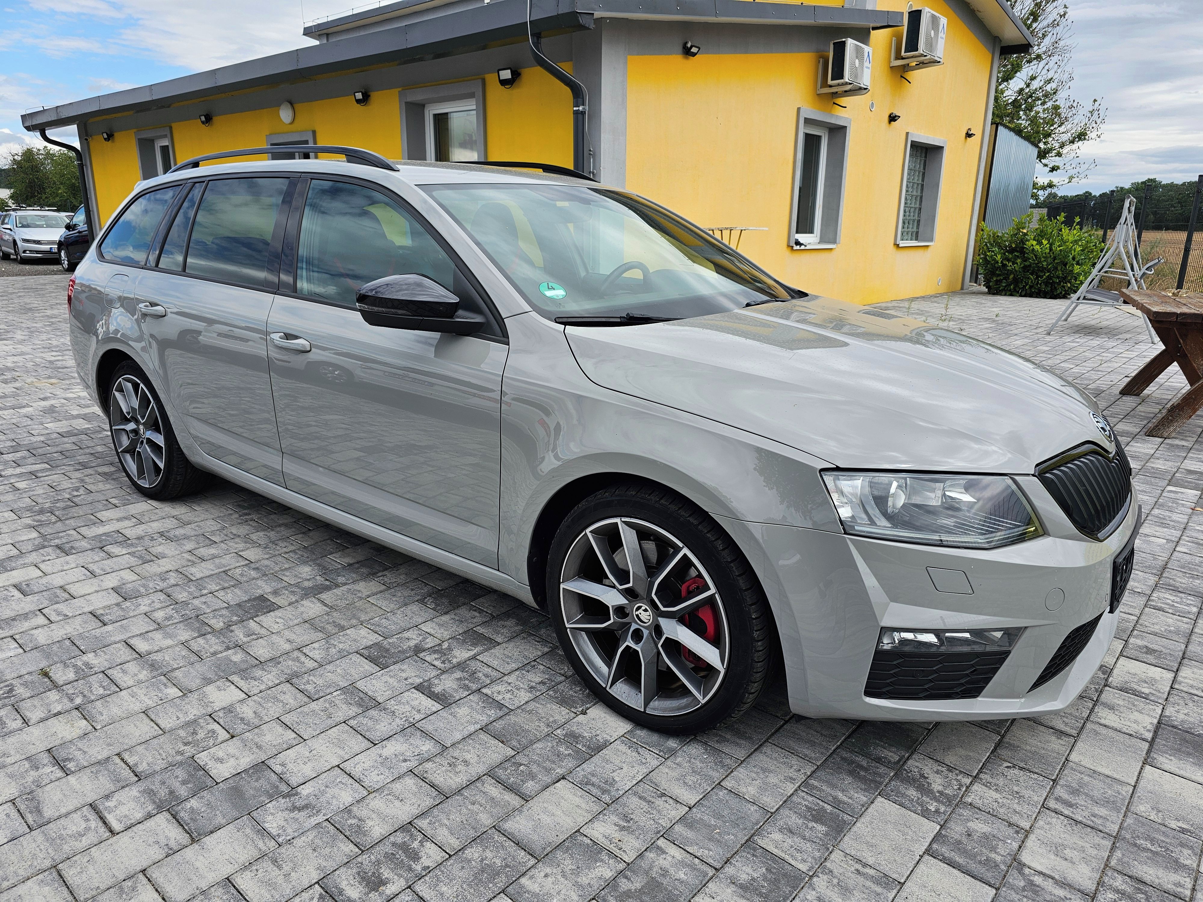 Škoda Octavia, RS 2.0 TSI 162kw,2016, Nehavar - fotka 4