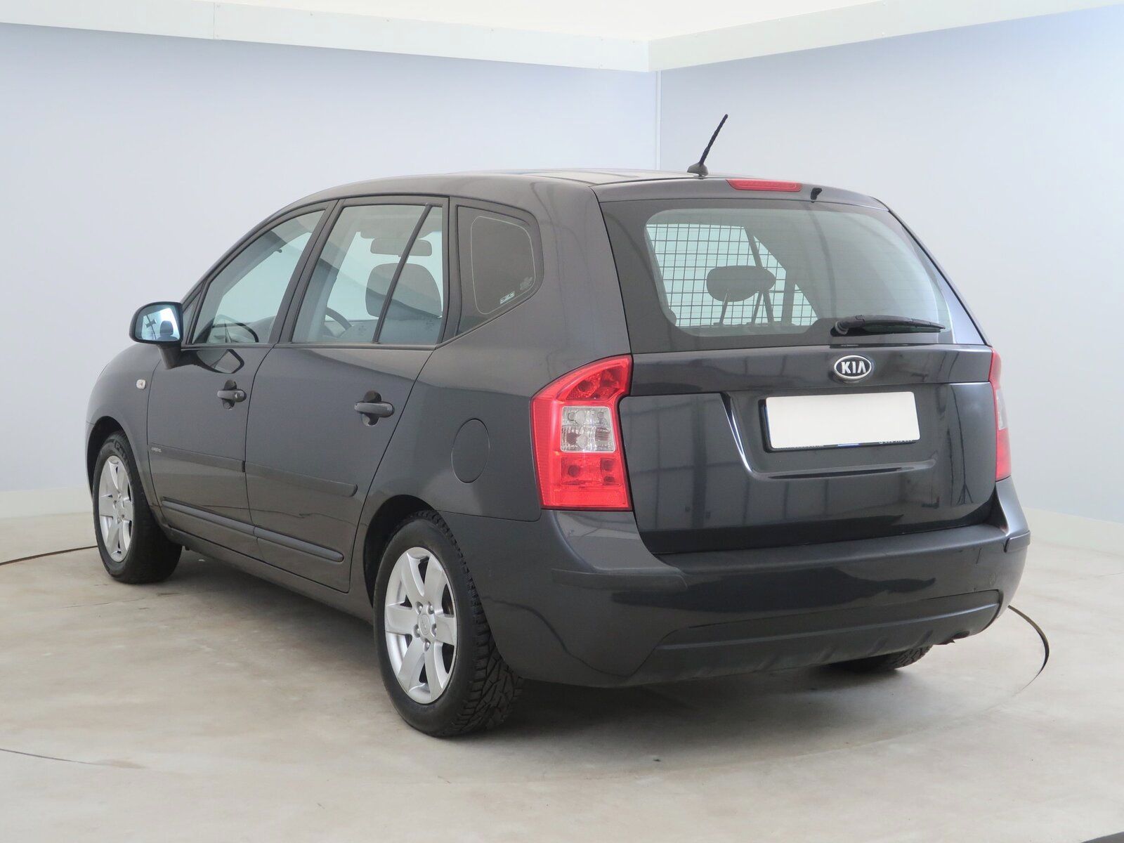 Kia Carens, 2.0 16V, po STK, servisované - fotka 4