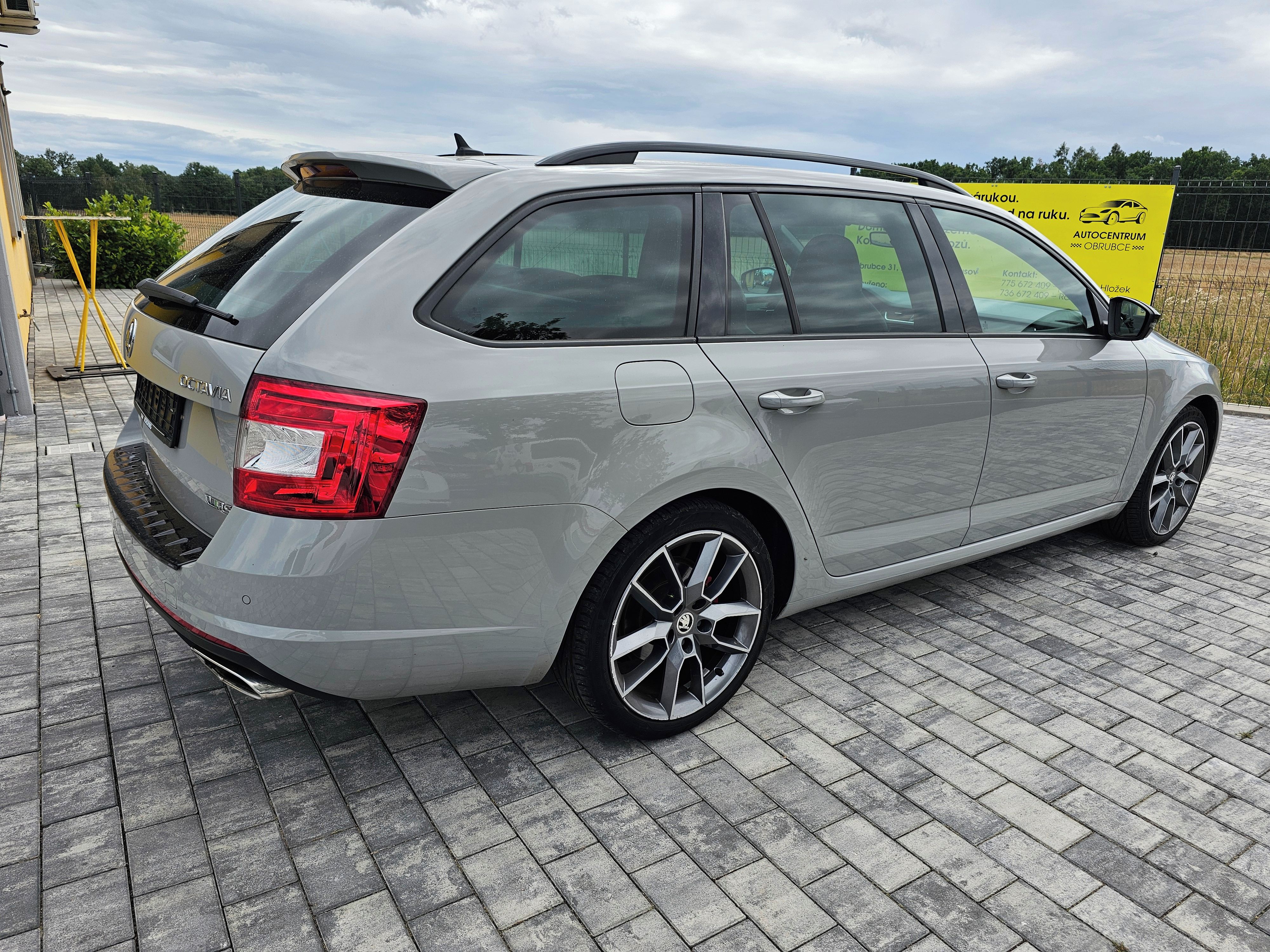 Škoda Octavia, RS 2.0 TSI 162kw,2016, Nehavar - fotka 6