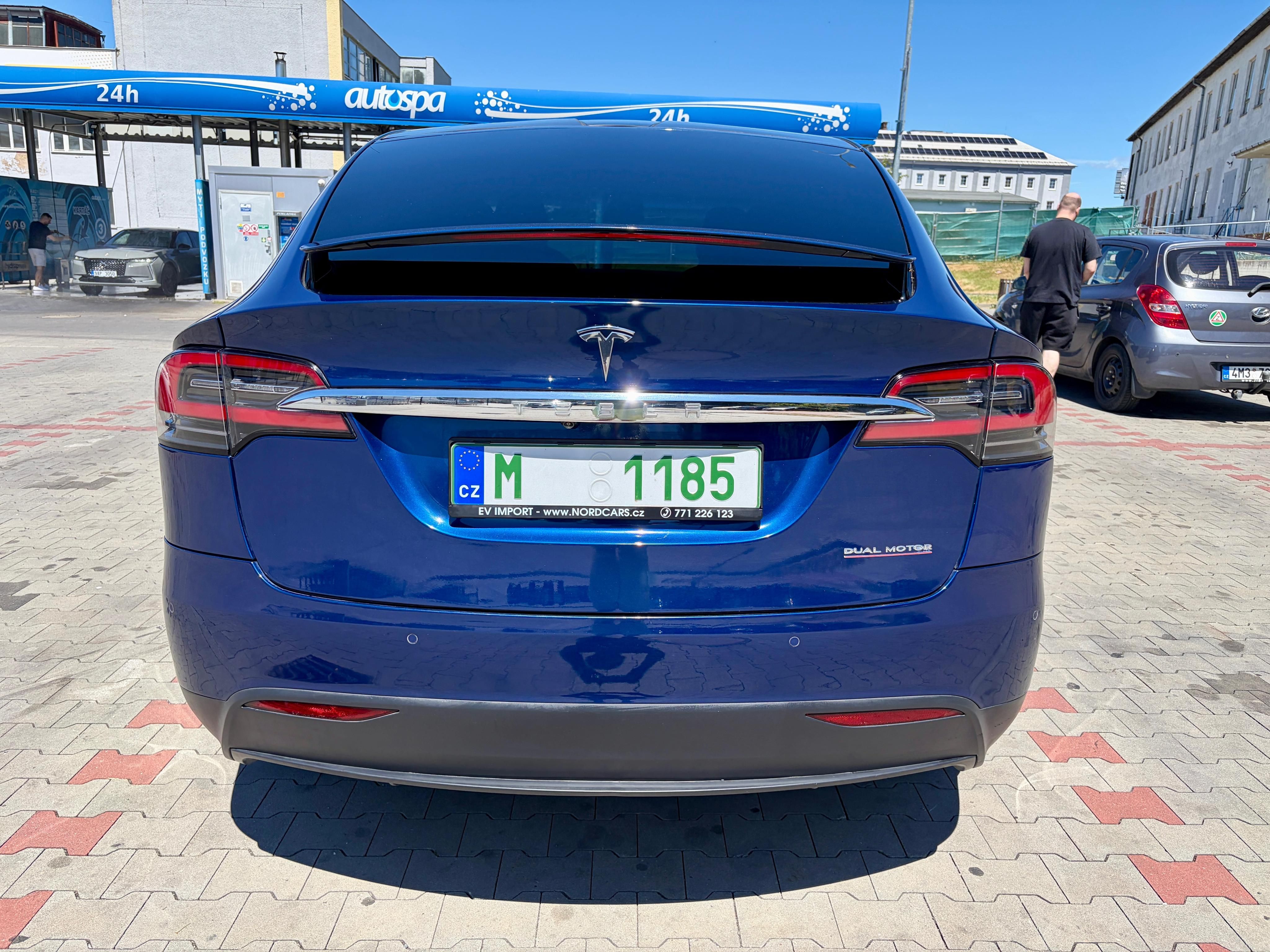 Tesla Model X, Performance Ludicrous + RAVEN - fotka 6