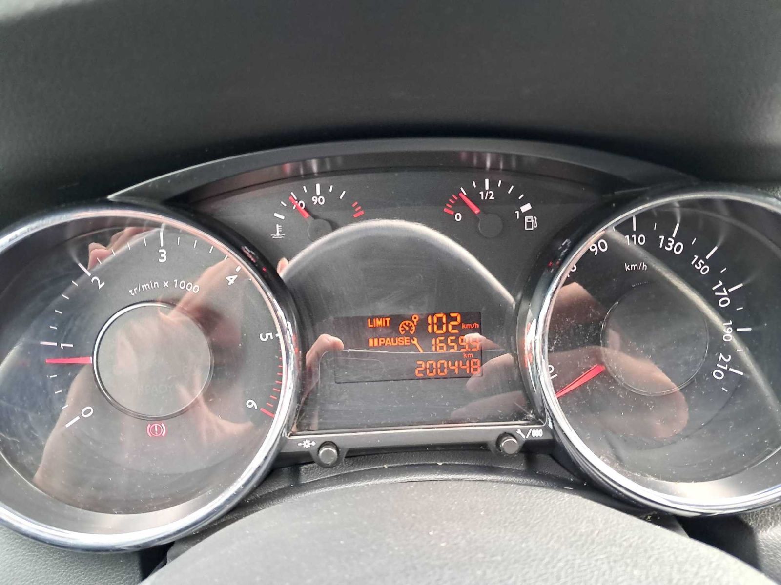 Peugeot 5008, 1.6 HDi, Serv.kniha - fotka 3