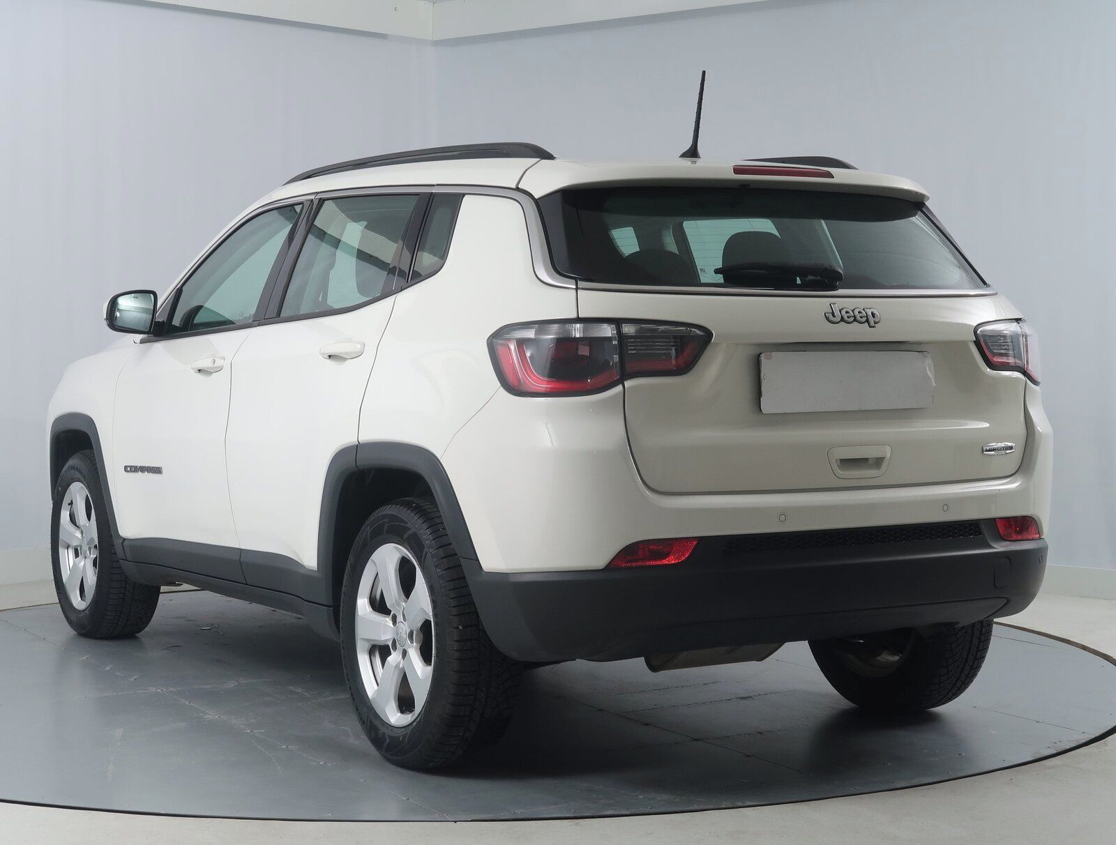 Jeep Compass, 1.6 MultiJet, NOVÁ CENA - fotka 4
