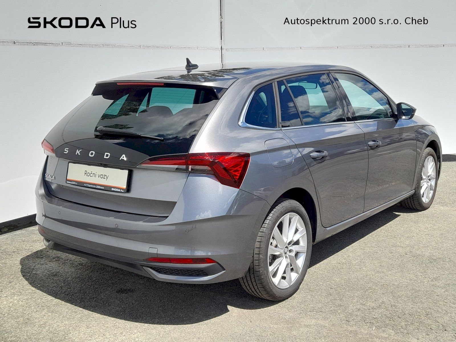Škoda Scala, Top Selection 1.0 TSI 85kW 6MP - fotka 2