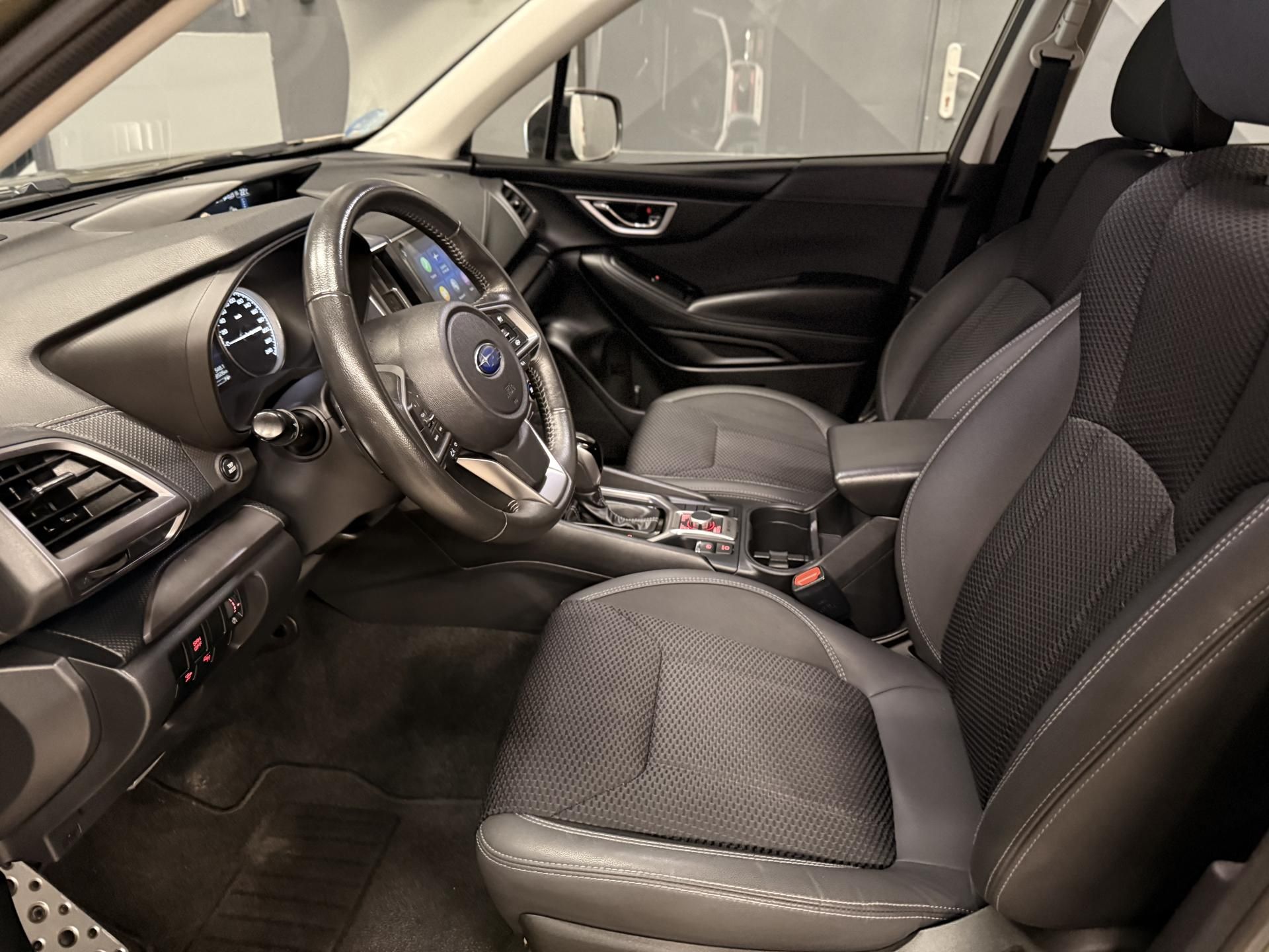 Subaru Forester, 2.0i Hybrid Sport Plus,ZÁRUKA - fotka 3
