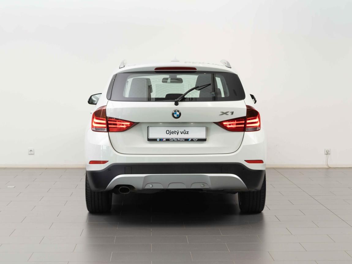 BMW X1, xDrive20d - fotka 4