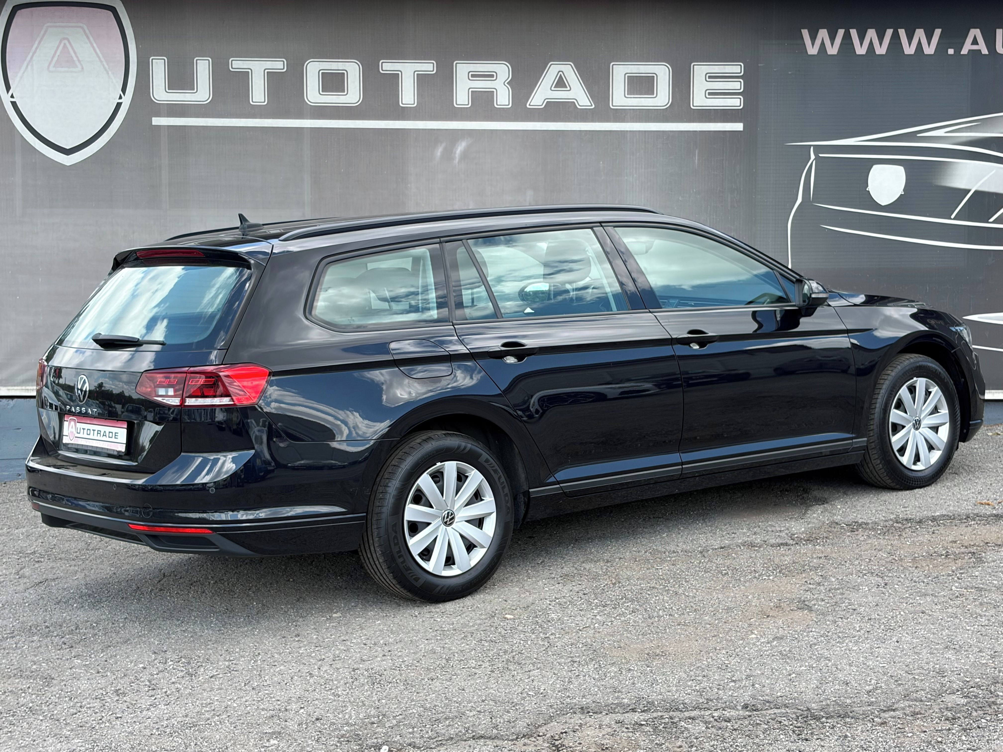 Volkswagen Passat, 2.0TDi, 1.maj., DSG, Webasto - fotka 4
