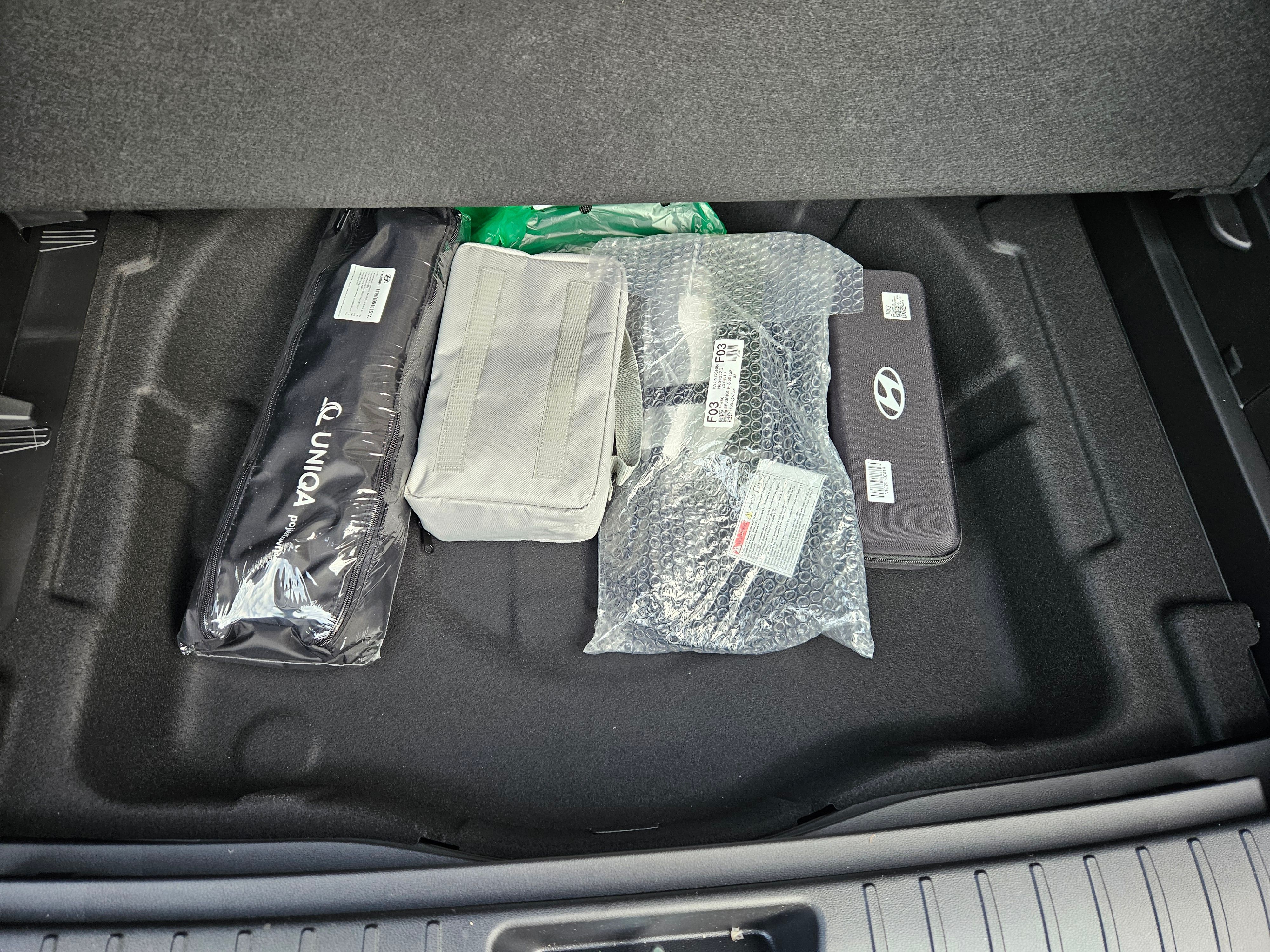 Hyundai Kona, Kona EV 24 Power 65,4 KWH - fotka 4