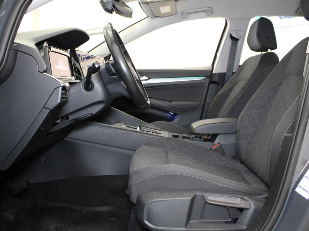 Volkswagen Golf, 1,0 TSi DSG Variant 132tkm.ČR - fotka 6
