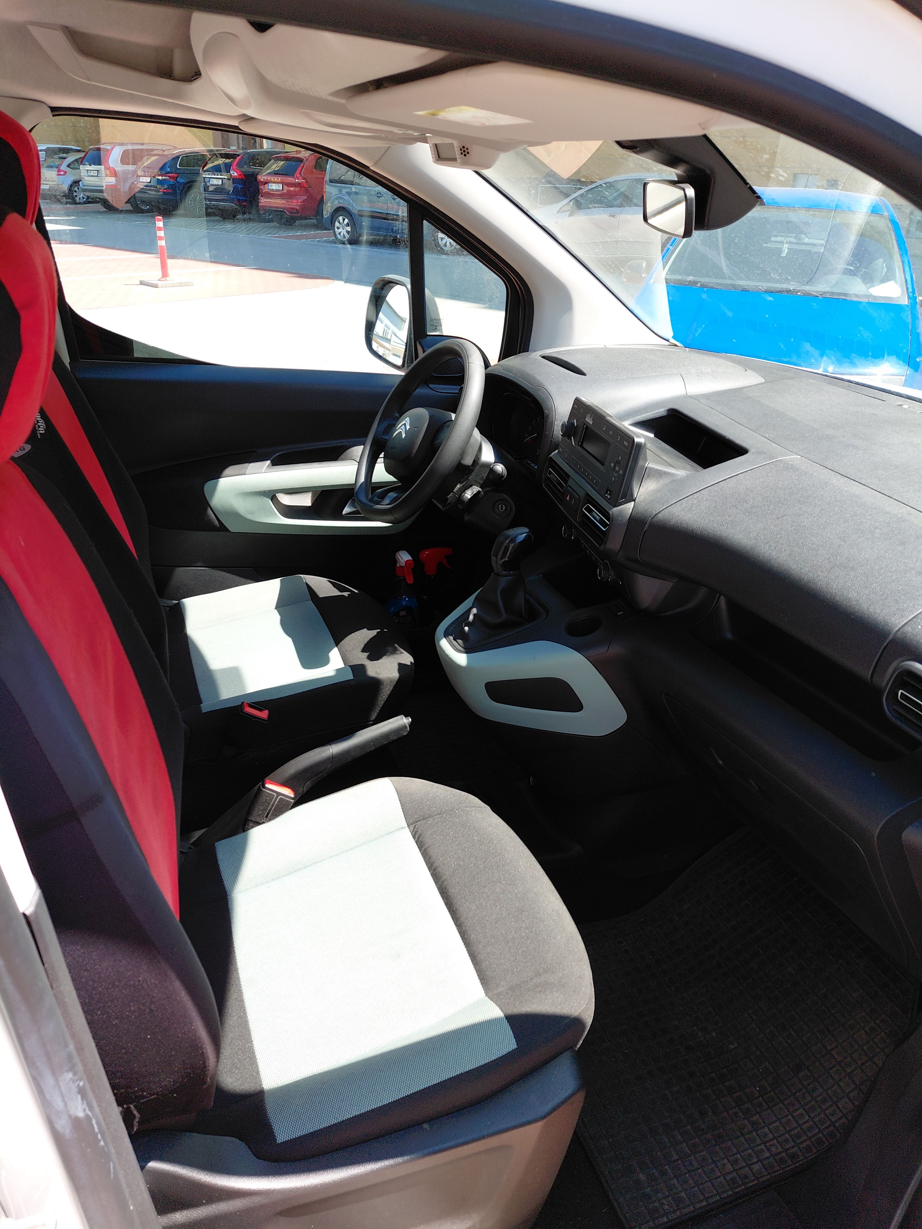 Citroën Berlingo, Citroën Berlingo 1.5. BlueHDI - fotka 6