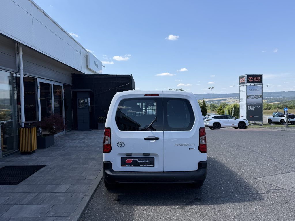 Toyota Proace City, - CC MY '26 BEV - fotka 6