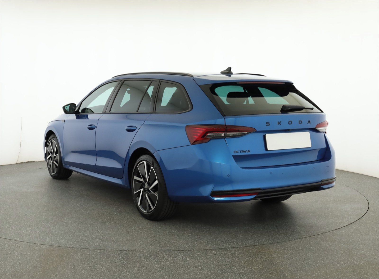 Škoda Octavia, 2.0 TDI, Sportline, Sportline - fotka 4
