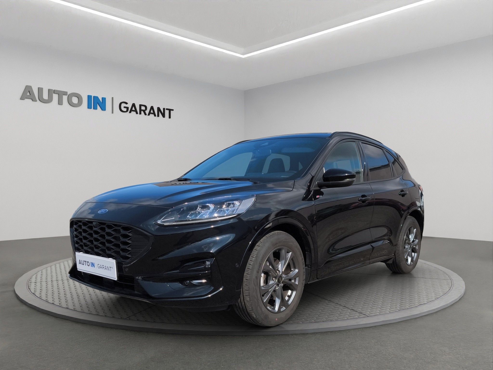 Ford Kuga, ST-Line X 1.5 110kW, ČR, 1. Ma