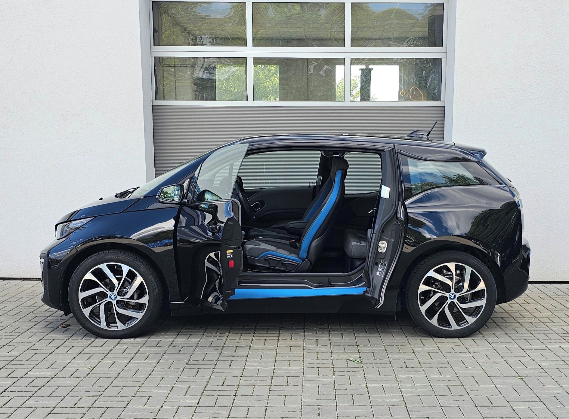 BMW i3, 120Ah, SoH 99% - fotka 5
