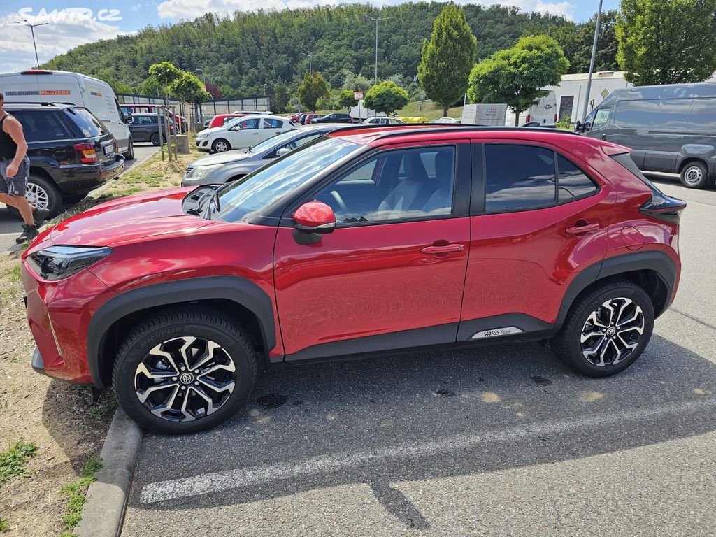 Toyota Yaris Cross, 1,5 Hybrid 130, Style, 2025