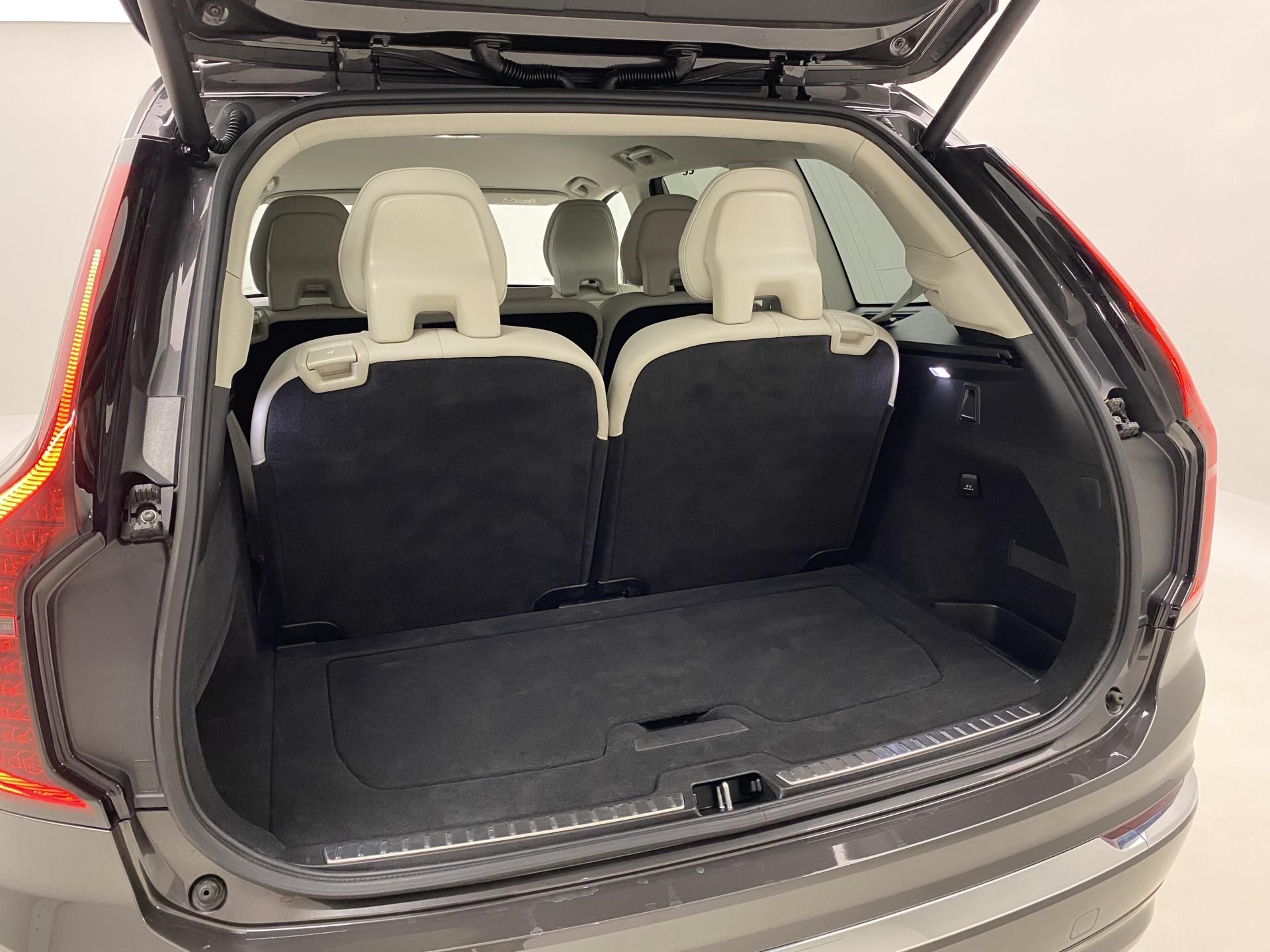 Volvo XC90, T8 AWD RECHARGE BRIGHT PLUS 7m - fotka 6