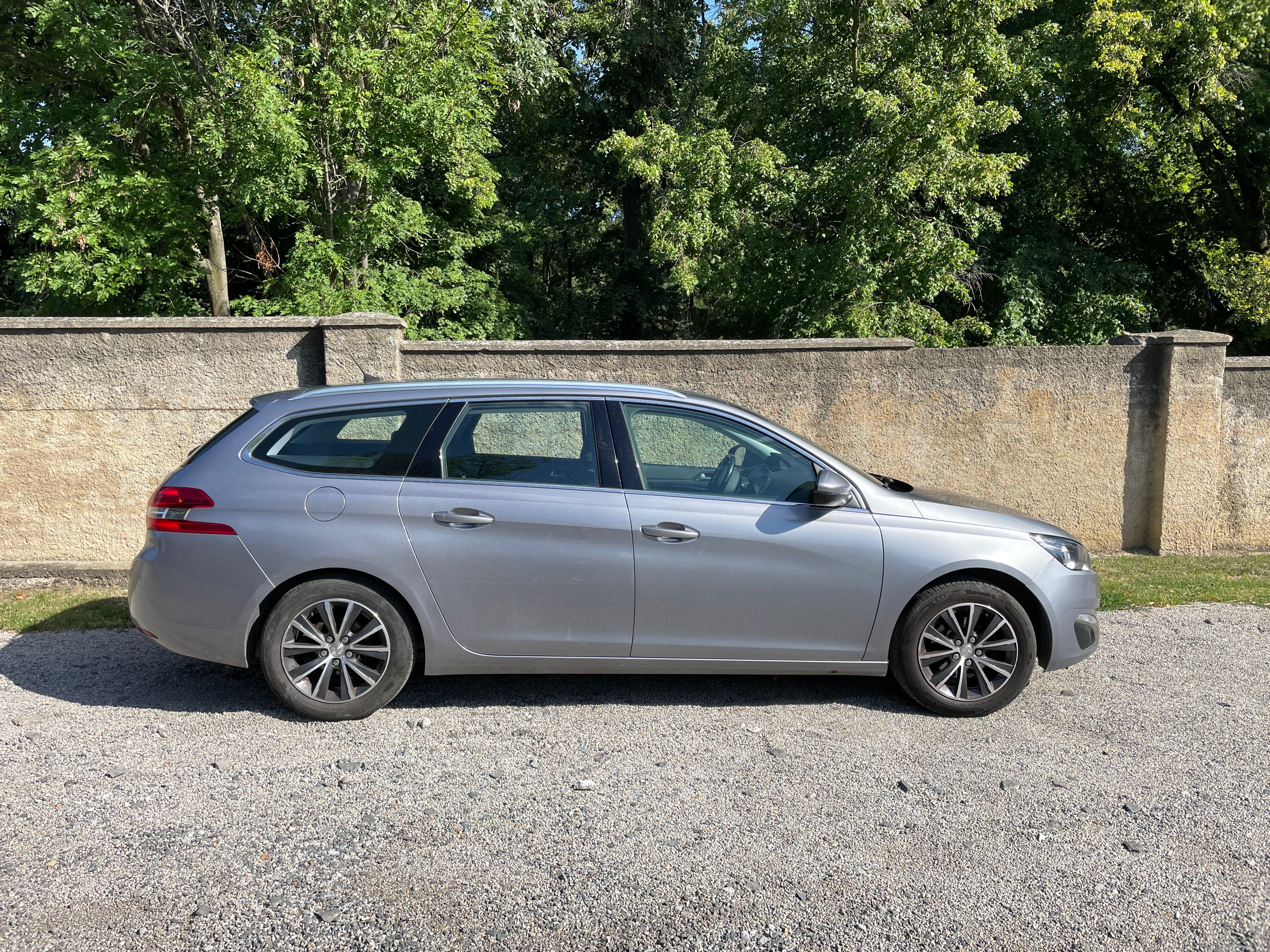 Peugeot 308, 1,6 BlueHDi, CZ, servisováno - fotka 2