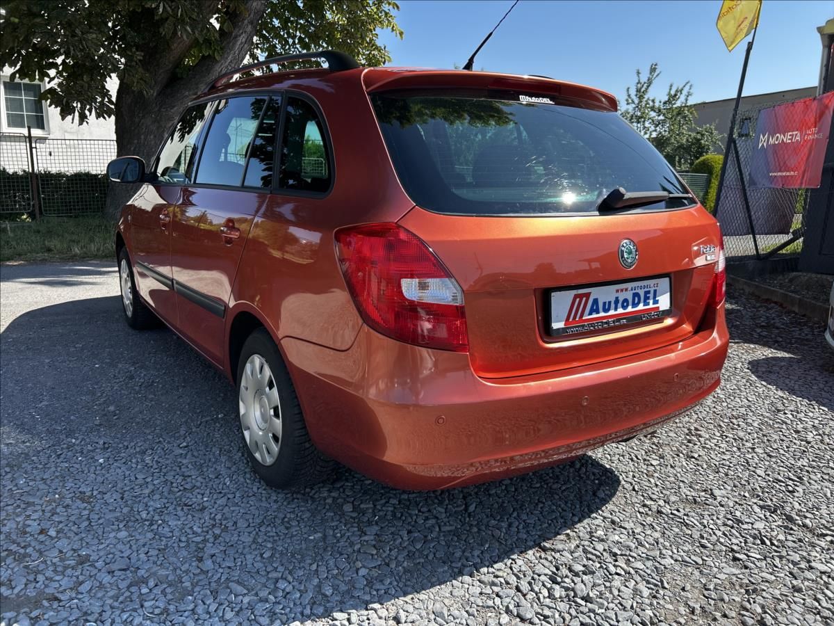 Škoda Fabia, 1,6 i Automat  Klima, nová STK - fotka 4
