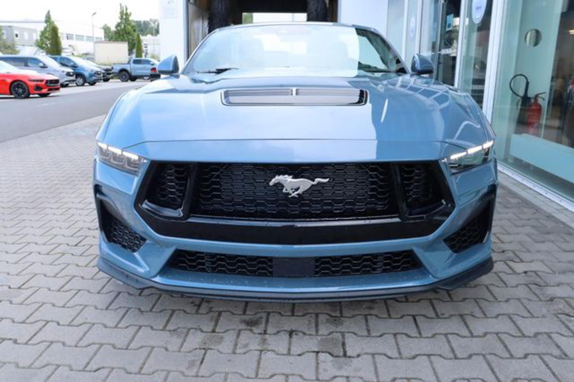 Ford Mustang, 5.0 Convertible MagneRide - fotka 3