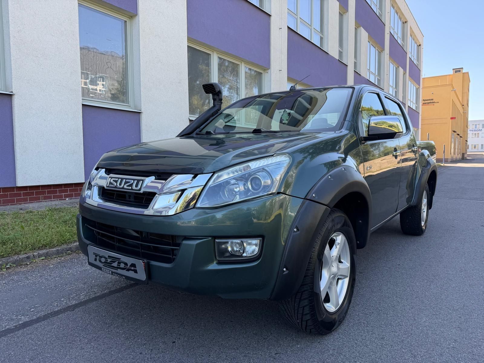 Isuzu D-Max, 2,5 D 4WD automat