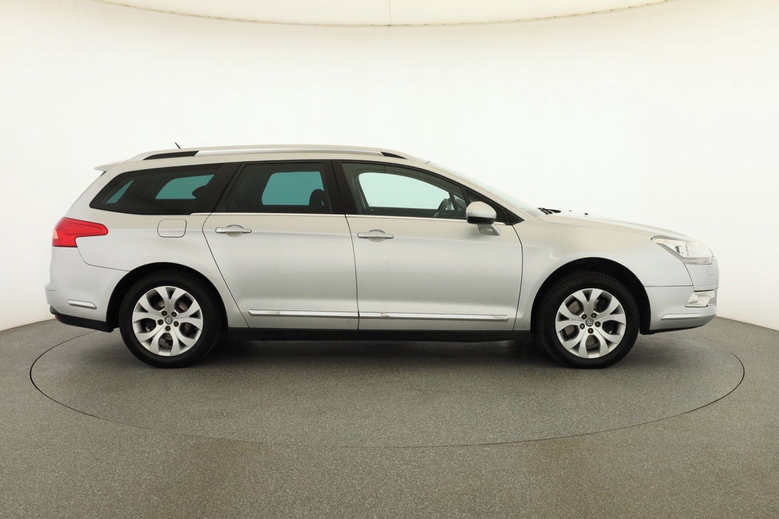 Citroën C5, 2.2 HDi, Kožené sedačky - fotka 6